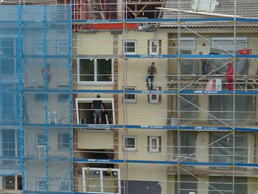 Efeler Otel Tadilatı Dekorasyon Boya Alçı Sıva Seramik Komple