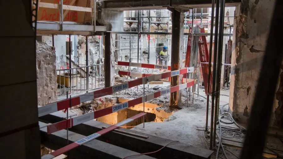 Güzelçamlı Otel Tadilatı Dekorasyon Boya Alçı Sıva Seramik Komple