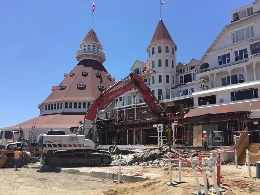 Sığacık Otel Tadilatı Dekorasyon Boya Alçı Sıva Seramik Komple